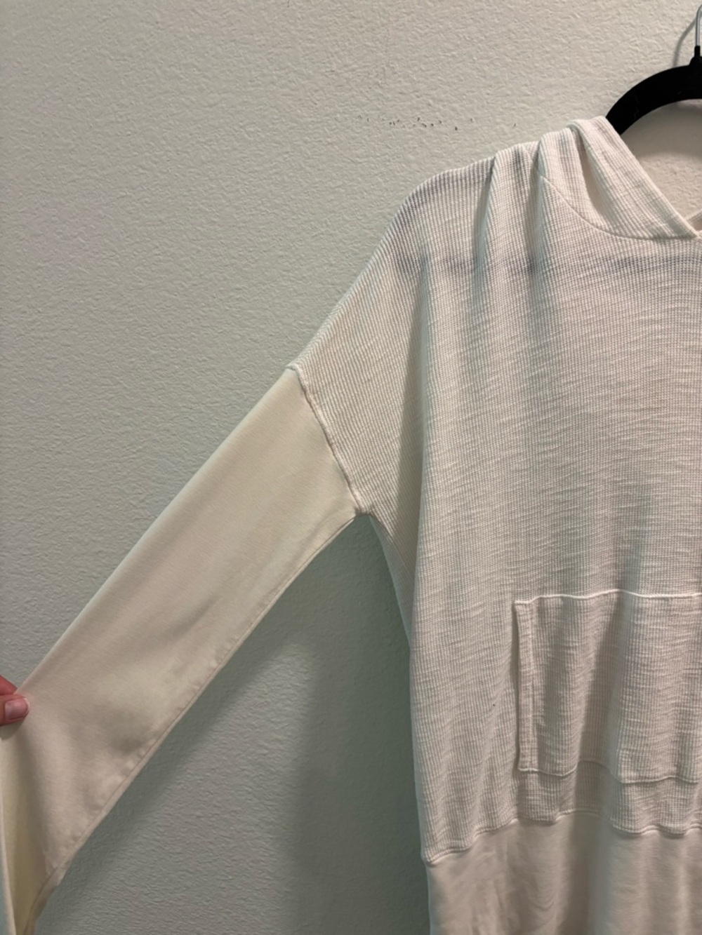 STATESIDE Cream Thermal Long Sleeve Top with hood, size M - Picture 2 of 6
